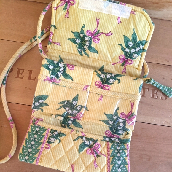 Vera Brady Yellow Hope Crossbody/wallet (retired) - Picture 6 of 8